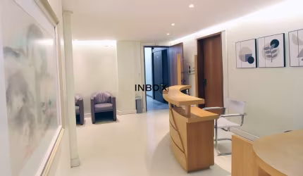 INBOX CIA IMOBILIÁRIA VENDE - Sala comercial em Centro Médico perto do Hospital Tacchini.