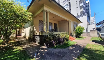 CASA COMERCIAL LOCALIZADA NO BAIRRO CIDADE ALTA NA CIDADE DE BENTO GONÇALVES