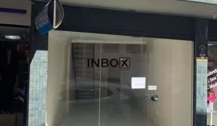 INBOX CIA IMOBILIARIA ALUGA, SALA COMERCIAL NO CENTRO DE CARLOS BARBOSA