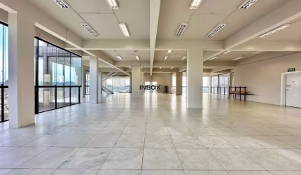 INBOX CIA IMOBILIARIA ALUGA - Sala Comercial ampla em Carlos Barbosa