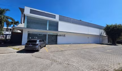 INBOX CIA IMOBILIÁRIA ALUGA SALA TÉRREA COM 240M² PRIVATIVOS NO BAIRRO BOTAFOGO NA CIDADE DE BENTO GONÇALVES