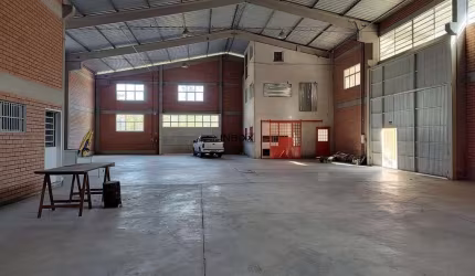 INBOX CIA IMOBILIÁRIA ALUGA PAVILHÃO COM 600M² LOCALIZADO NO BAIRRO VILA NOVA NA CIDADE DE BENTO GONÇALVES