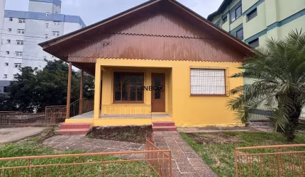 INBOX CIA IMOBILIÁRIA ALUGA CASA EM EXCELENTE LOCALIZAÇÃO
