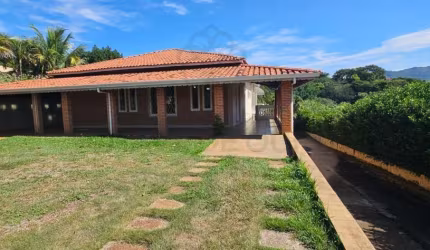 Casa para Venda em São Pedro, Botânico Mil, 6 dormitórios, 2 suítes, 2 banheiros, 5 vagas