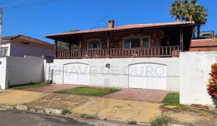 Casa para Venda em Águas de São Pedro, Jardim Porangaba, 4 dormitórios, 2 suítes, 4 banheiros, 3 vagas