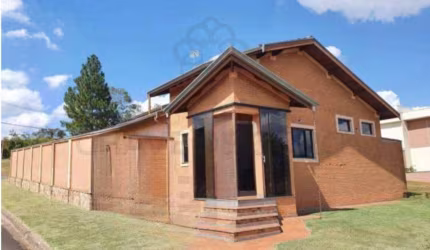Casa para Venda em São Pedro, Àguas do Campo