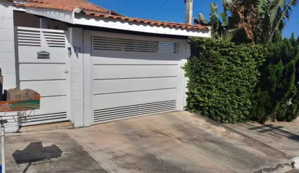 Casa para Venda em São Pedro, JARDIM ITALIA, 2 dormitórios, 1 suíte, 1 banheiro, 1 vaga