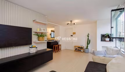 Apartamento 100% Reformado, Ao lado do Shopping Palladium, Portão, 3 Quartos com 1 Suíte e 1 Vaga, R$595.900,00