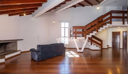 Sobrado com 5 dormitórios para alugar, 496 m² por R$ 5.950/mês - Guabirotuba - Curitiba/PR