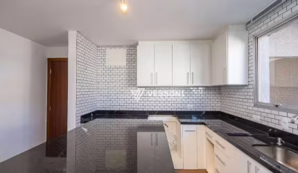 Sobrado com 5 dormitórios para alugar, 496 m² por R$ 5.950/mês - Guabirotuba - Curitiba/PR