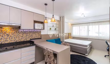 Studio com 1 dormitório para alugar, 31 m² por R$ 2.550/mês - Centro - Curitiba/PR
