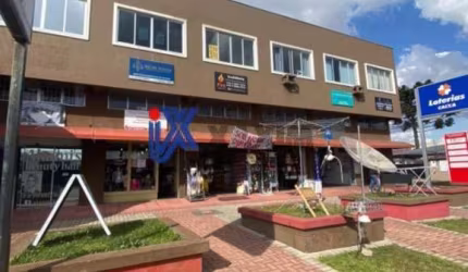 Sala comercial com 1 sala para alugar na Rua Francisco Derosso, 1615, Xaxim, Curitiba, 30 m2 por R$ 910