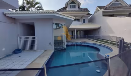 Casa em condomínio fechado com 5 quartos para alugar na Rua Ivaldo de Azambuja, 535, Barra da Tijuca, Rio de Janeiro por R$ 22.000