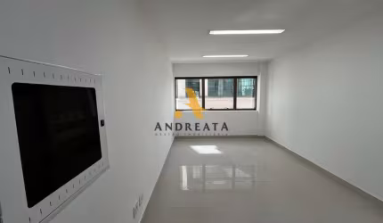 Sala comercial para alugar na Avenida das Américas, 7935, Barra da Tijuca, Rio de Janeiro por R$ 4.800