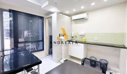 Sala comercial para alugar na Coronel Pedro Correia, 740, Jacarepaguá, Rio de Janeiro por R$ 1.200