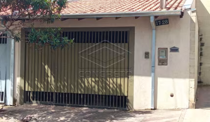 CASA COM 03 DORMITÓRIOS NO BELA VISTA