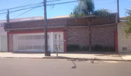 CASA COM PISCINA AQUECIDA NO JARDIM ESTORIL  II  PRÓX. À AV. COMENDADOR JOSÉ DA SILVA MARTHA