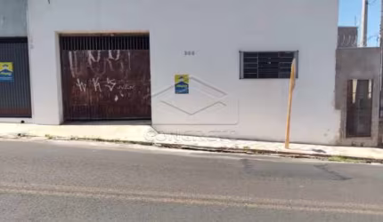 BARRACÃO COM 235 M², PRÓXIMO A AV. NAÇÕES UNIDAS