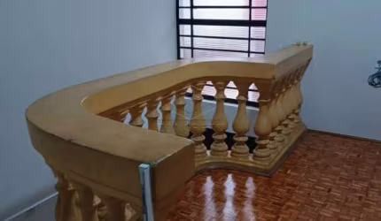 Casa Residencial/ Comercial no centro
