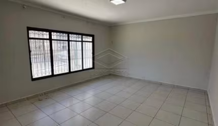 CASA COM 3 DORMITÓRIOS SENDO 1 SUÍTE PRÓXIMO AO BAR DA ROSA, BAURU/SP