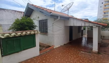 CASA METADE MADEIRA / ALVENARIA SEMI MOBILIADA