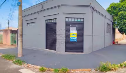 SALÃO COMERCIAL COM 200 METROS + TERRENO