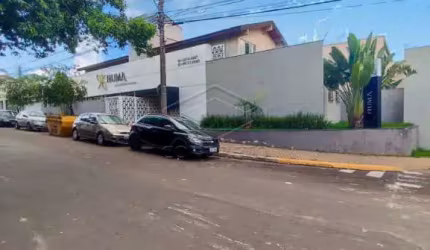 LINDO IMOVEL COMERCIAL A UMA QUADRA DA AV. GETULIO VARGAS