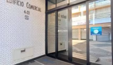 LINDA SALA NO CENTRO DA CIDADE