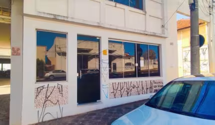 IMÓVEL COMERCIAL COM 02 PAVIMENTOS NO CENTRO DA CIDADE
