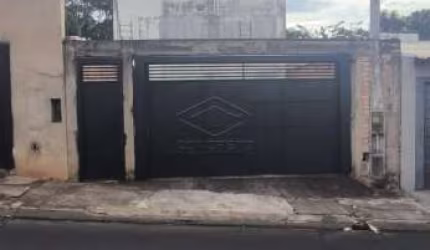 Casa à Venda no Jardim Jussara Conforto, Espaço e Potencial de Expansão!