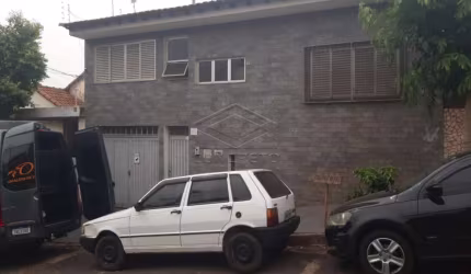 CASA À VENDA - CENTRO