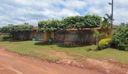 Ótima casa no VALE DO IGAPÓ disponível!