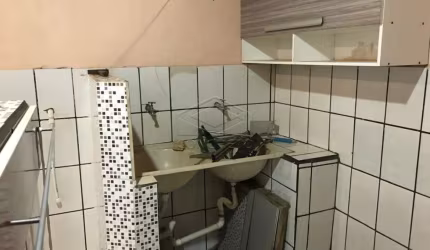 Perto de Supermercado, padaria e escola