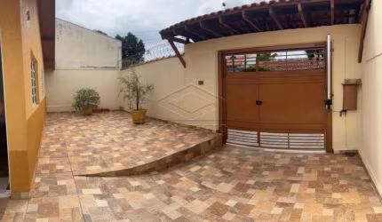 Linda Casa à Venda no Núcleo Residencial Vanuire
