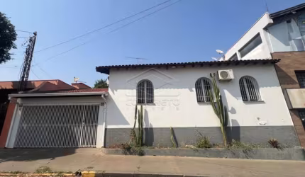 Residência com perfil comercial - Jd Estoril
