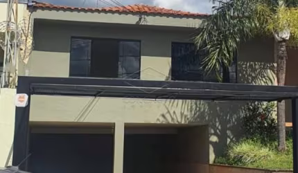 Excelente residência  com 04 dormitórios - Cidade Universitária