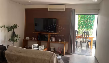 LINDA CASA CLIMATIZADA COM 3 DORMITÓRIOS