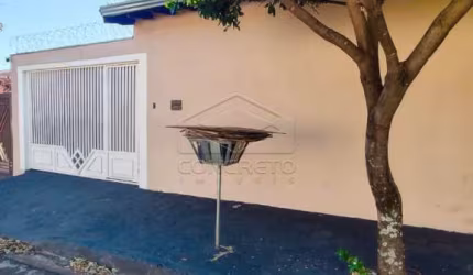 LINDA CASA COM 03 DORMITÓRIOS E EDÍCULA NO BAIRRO JARDIM ARARUNA