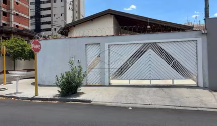 Oportunidade Imperdível no Jardim Europa! Casa de Esquina, Próxima à Av. Nossa Senhora de Fátima!