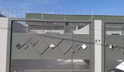 Residência com 02 dormitórios - PQ Jaraguá