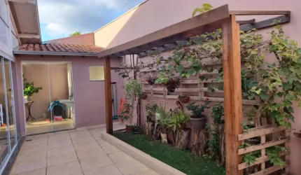 Casa do Jardim Ipê