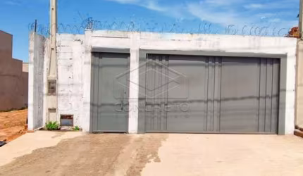 RESIDENCIA COM 02 DORMITÓRIOS, PRÓXIMO A AV. NAÇÕES NORTE