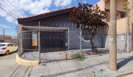 Casa Térrea com 3 Dormitórios - Jardim Bela Vista