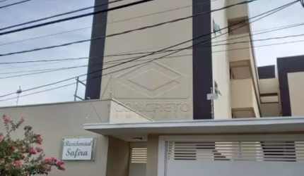 Apartamento no edifício SAFIRA.