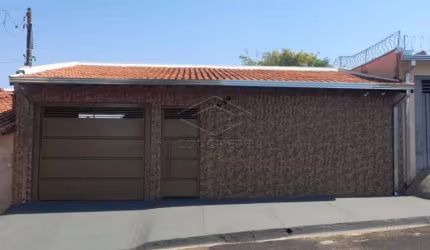 Casa com Edícula à Venda. Bauru 16