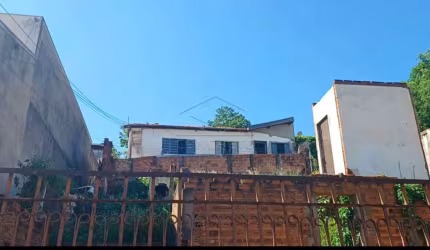 Casa à venda -Vista Alegre