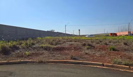 Terreno dentro do condomínio pronto para construir!