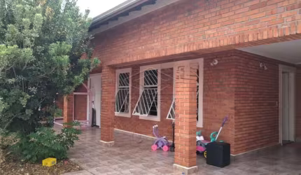 Excelente casa no Jardim Paraiso