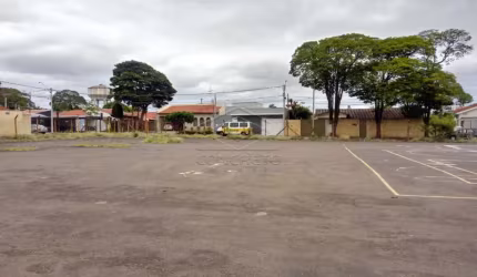 Terreno Comercial de frente à Avenida Cruzeiro do Sul