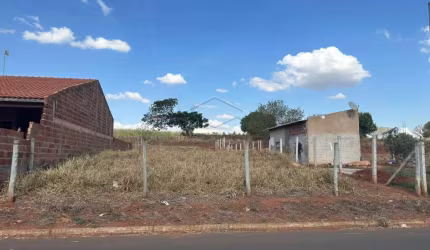 Terreno em condomínio fechado - Vale das Águas